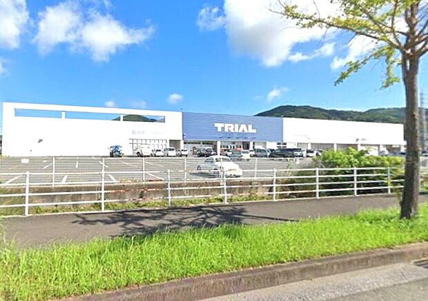 スーパーセンタートライアル二島店（約2,000m）