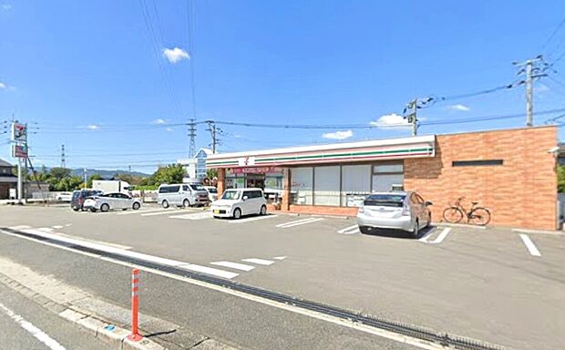 セブンイレブン筑紫野岡田店（約381m）