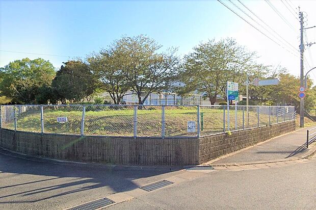 水巻町立吉田小学校（約850m）
