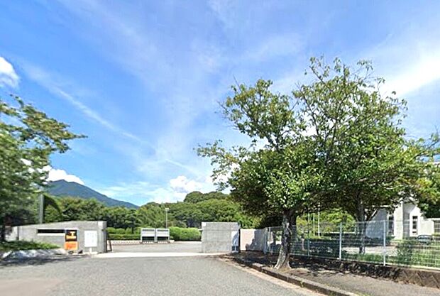 福岡県立太宰府高等学校（約1,100m）