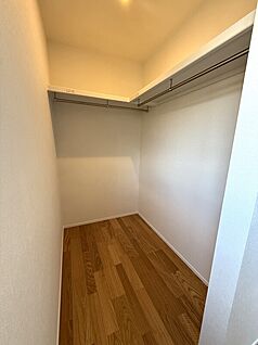 【9号地】ウォークインクローゼット