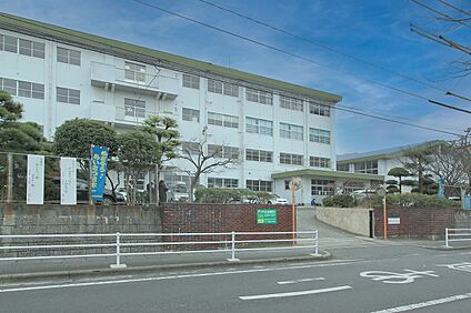 北九州市立大里南小学校 720ｍ(徒歩9分)