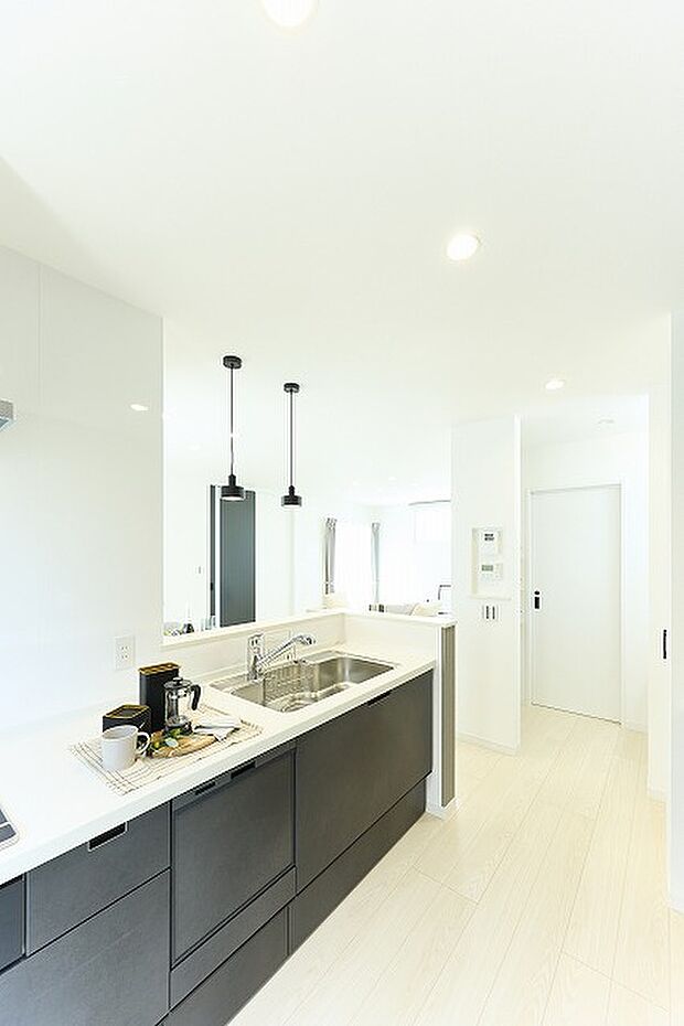 【キッチン（1号地）】IHコンロ、食器洗浄乾燥機付きでお掃除も片付けもラクラク♪