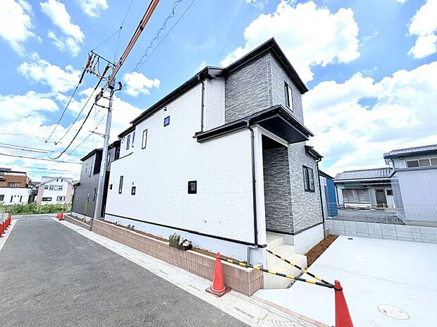 ■外観、間取り、陽当たり、風通り、リビング、キッチン、駐車、スペース、眺望、街並み、周辺環境など、こちらの物件で毎日の暮らしに役立つポイント「知って納得」生活イメージを詳しく説明させて頂きます。