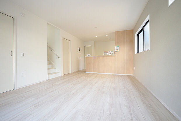 ＬＤＫ／ご家族団らんの空間が広がるLDKは約161帖のちょうどいい広さ