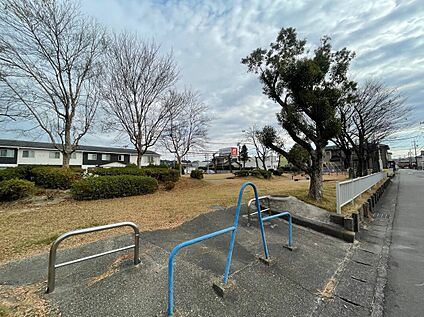 大清水公園 約110m(徒歩約2分　自転車約1分)