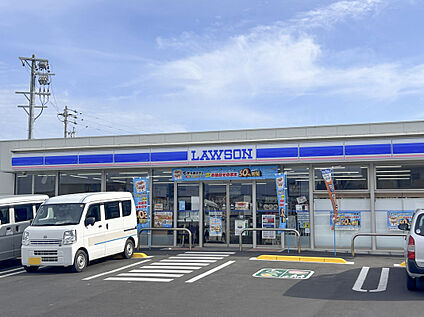 ローソン 加木屋辻ヶ花店 約350m(徒歩約5分　自転車約2分)