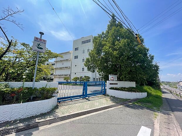 加木屋中学校 (自転車通学可) 