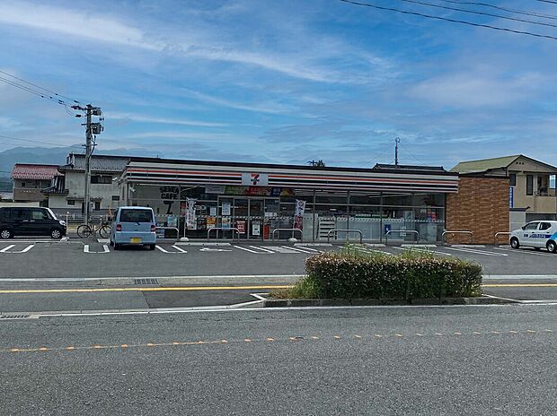 セブンイレブン日田十二町店(約310m)