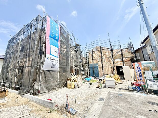 全5区画 土地30坪以上 南道路に付き陽当たり良好です。
雨の日にも左右されないインナーバルコニー
