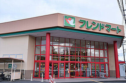 フレンドマート石山寺辺店 240ｍ(徒歩約3分)
