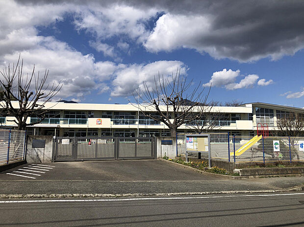 秦野市立すえひろこども園（約1,600m）