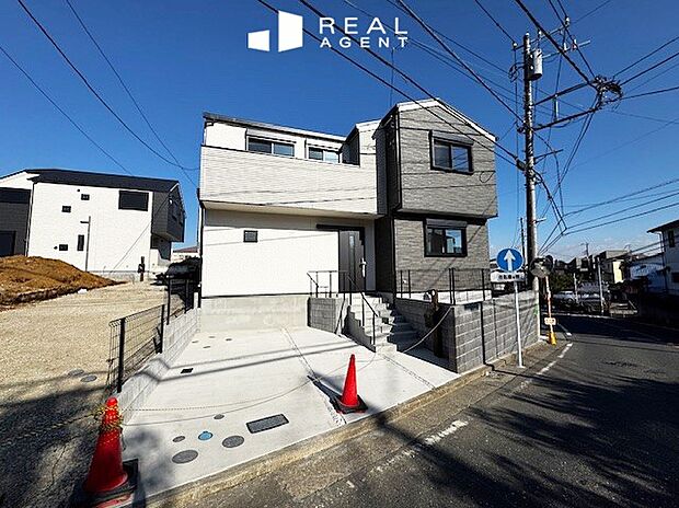 『現地撮影』
戸塚駅バス便で約15分！踊場駅ならバス便で約12分！子育て環境にぴったりな閑静な住宅地で、ご家族と一緒にのどかな暮らしを過ごしませんか？