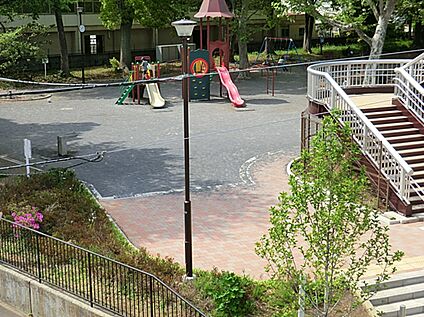 平川町公園 800ｍ