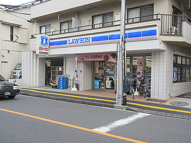 ローソン 横浜西前町店（約85m）
