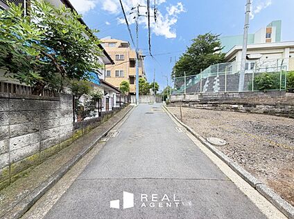 現地前面道路