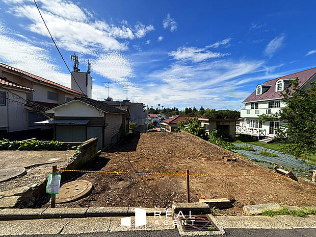 【現地撮影】陽当り良好の現地です♪敷地面積はゆとりの48坪超!開放感あふれる現地をぜひご覧ください☆