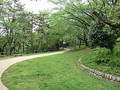 篠原園地 900ｍ