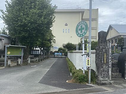 小島小学校 約500m