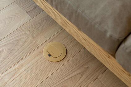 床用コンセント