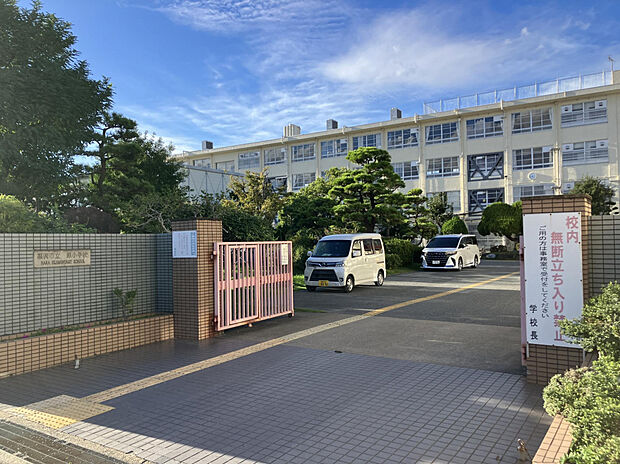 福岡市立原小学校（約550m）