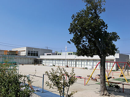 六ッ美北保育園 66ｍ(徒歩1分)