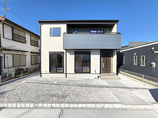 ＜熊谷市肥塚＞コンビニやスーパーまで徒歩5分圏内、国道17号線にアクセス良好な立地 外観