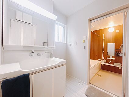 【17号棟　洗面台】