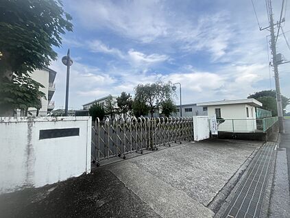 宇都宮市立雀宮東小学校 2350ｍ(徒歩30分)