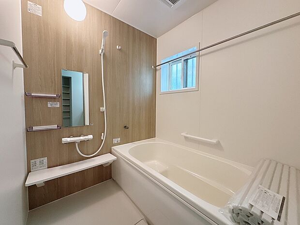 【【２号棟：ルクレ（ハウステック）】】エコロジーな性能とお手入れのしやすさを実感。洗練された美しさと使いやすさを追求したシステムバスルームです。(2026年１月26日撮影）