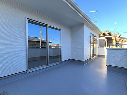 【バルコニー】