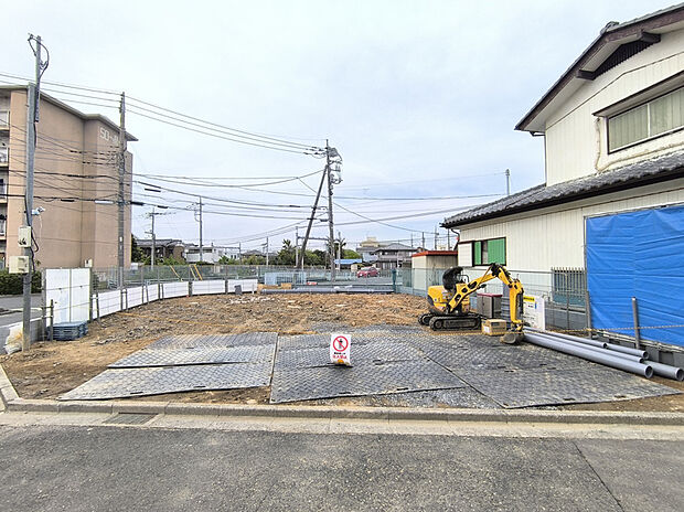 【【現地写真】】土地49.65坪、並列3台駐車可能です!2026年8月完成予定◎(2026年4月17日撮影)