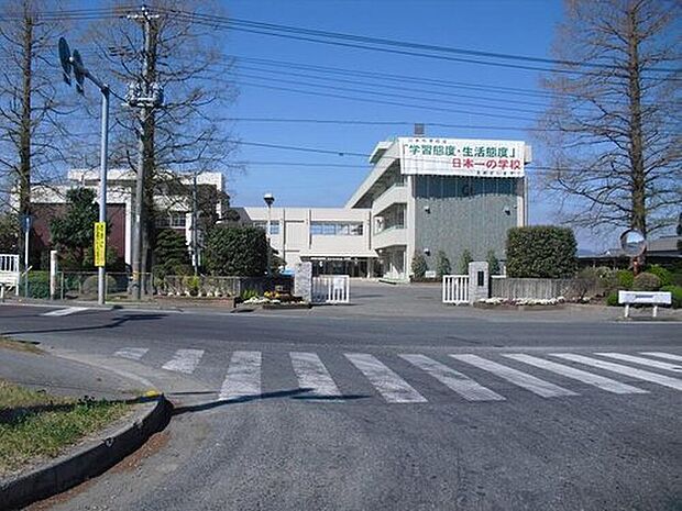 川本中学校