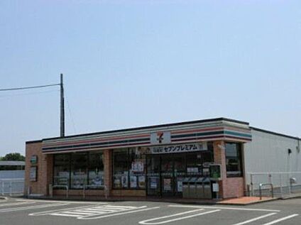 セブンイレブン 伊勢崎豊城町店 約870m(徒歩約11分)