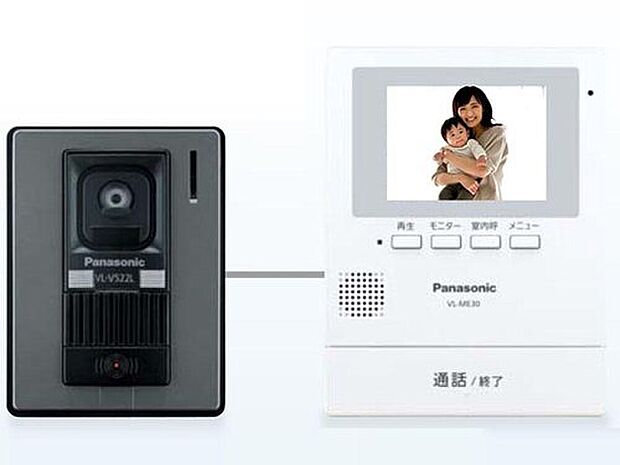 【【テレビドアホン(Panasonic)】】室内のモニターで来訪者を確認し応答可能。録画機能(静止画)つきなので、留守中の来訪者も後から確認できます。夜に便利なLEDライトも搭載。

