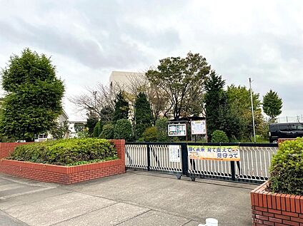 久喜市立菖蒲中学校 1520ｍ(徒歩19分)