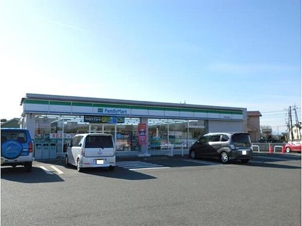 ファミリーマート 伊勢崎市場町店