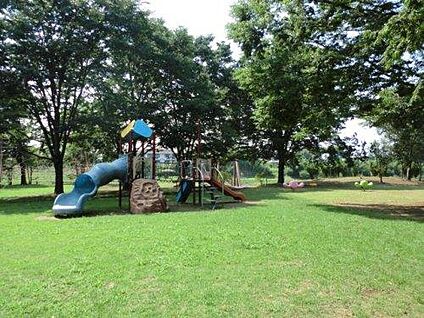 赤堀せせらぎ公園 約470m(徒歩6分)