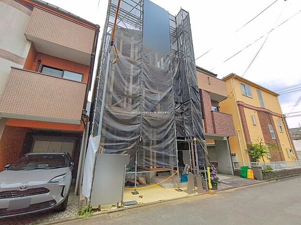 【現地外観写真】小・中学校徒歩5分圏内♪子育て環境にはピッタリな落ち着いた雰囲気の閑静な住宅地。