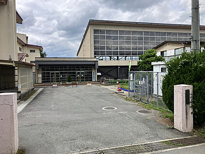山形市立第三小学校 現地から200m。(徒歩3分。)