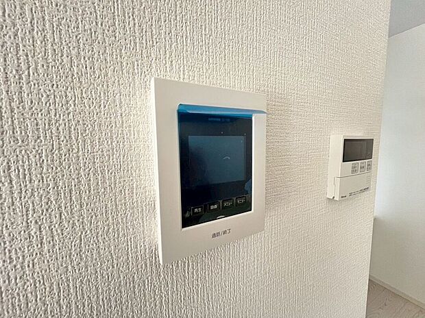 【その他設備】☆TVモニタ付インターホン☆訪問者のお顔が確認出来るモニター付♪ハッキリと映るのでお子様のお留守番も安心です♪