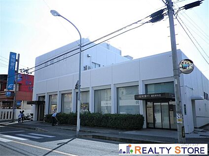 福岡銀行屋形原支店 750m