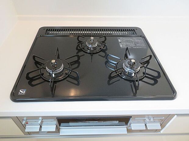 【その他設備】火力にこだわるお料理上手な方も大満足の3口コンロです♪