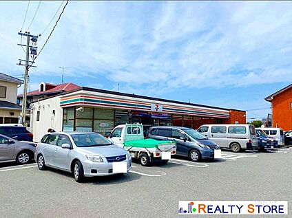 セブンイレブン須恵新原店 700m