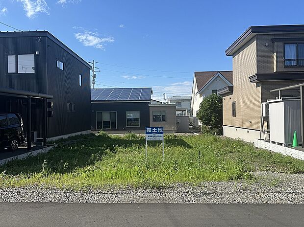 正面:南向きの整形地(2025年7月撮影)