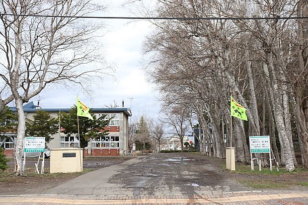 江別第二中学校(2025年4月撮影)