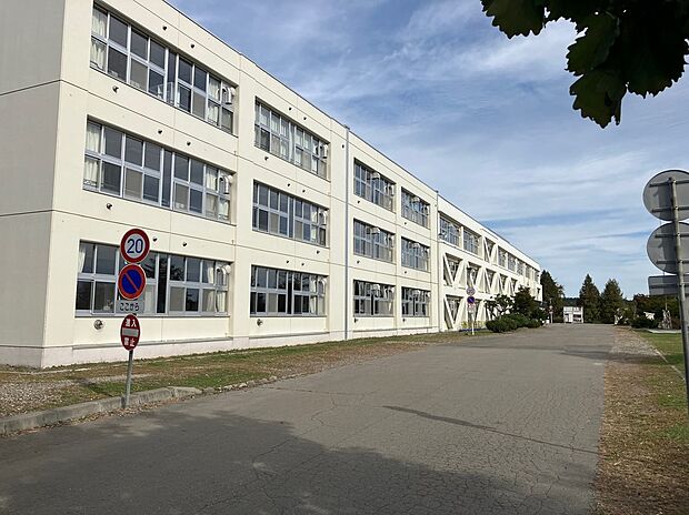 木野東小学校まで徒歩20分（2025年10月撮影）