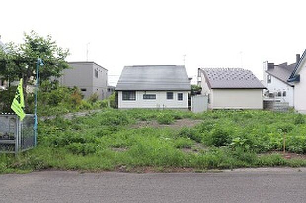 【区画1】正面:221.62m2(67.04坪)の整形地(2026年7月撮影)