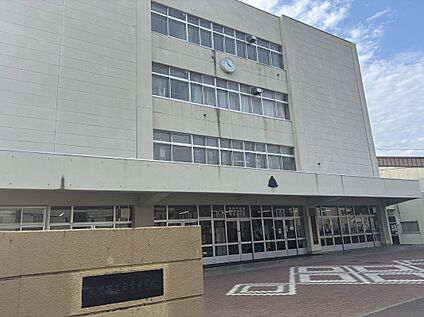 日章中学校 徒歩24～25分