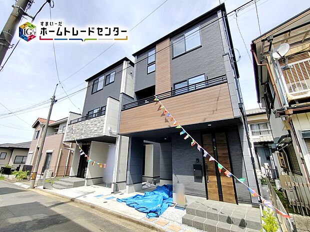 ☆外観の様子☆
急行の停まる朝霞駅徒歩15分♪
お買い物施設も豊富なエリアで快適な暮らしを提案いたします。
お問い合わせお待ちしております！